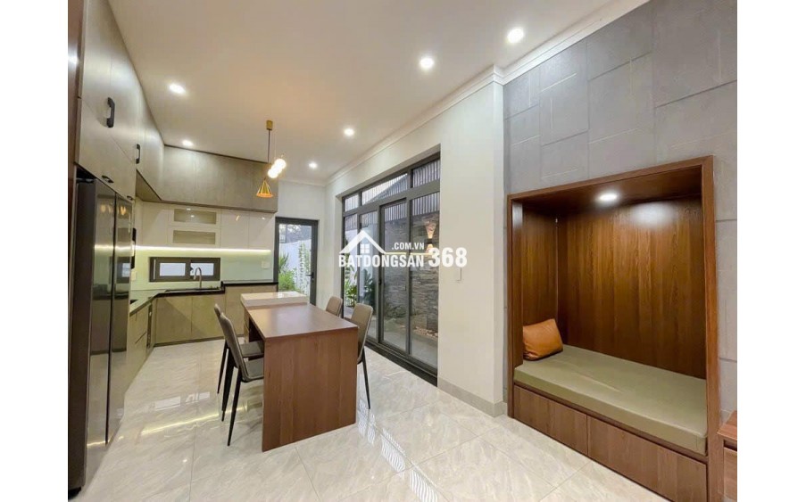 BÁN NGỘP NHÀ 1 TRỆT 2 LẦU 150M2 2TY5 TRUNG TÂM THỦ DẦU MỘT, SỔ HỒNG RIÊNG,ĐƯỜNG XE HƠI